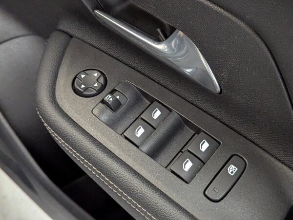 Used Vauxhall Mokka 2022 for sale - 74518192: Photo 13