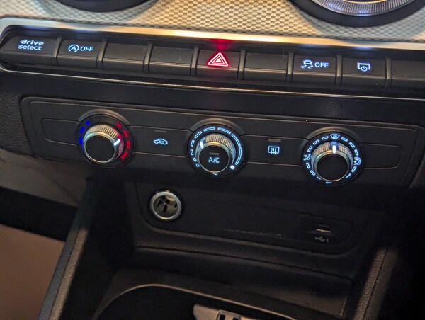 Used Audi Q2 2021 for sale - 72897478: Photo 43