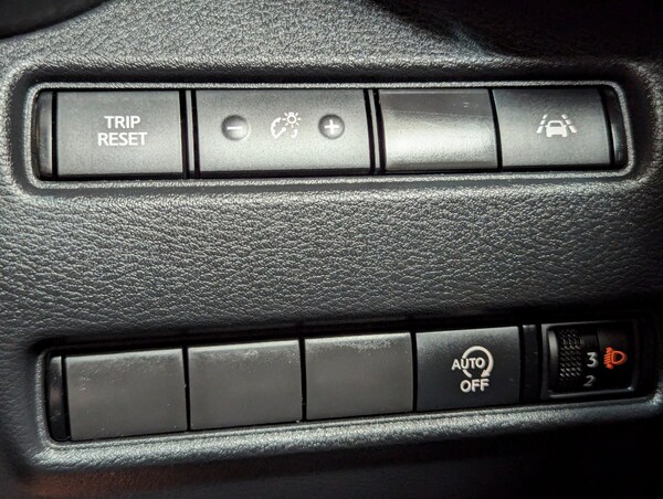 Used Nissan Juke 2022 for sale - 71937159: Photo 19