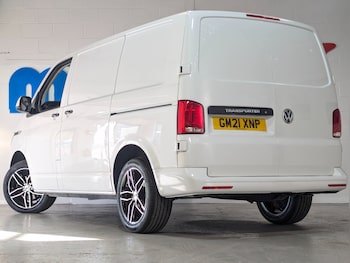 Used Volkswagen Transporter 2021 for sale - 76143640: Photo