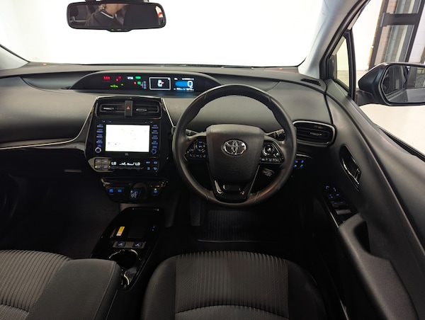Used Toyota Prius 2020 for sale - 76030266: Photo 14