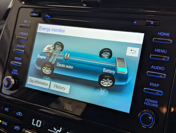 Used Toyota Prius 2020 for sale - 76030266: Photo 28