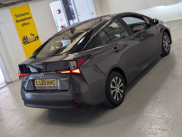Used Toyota Prius 2020 for sale - 76030266: Photo 38