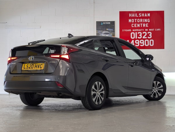 Used Toyota Prius 2020 for sale - 76030266: Photo 5