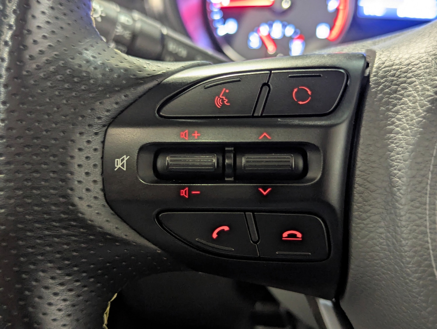 Used Kia Picanto 2019 for sale - 76762523: Photo 18