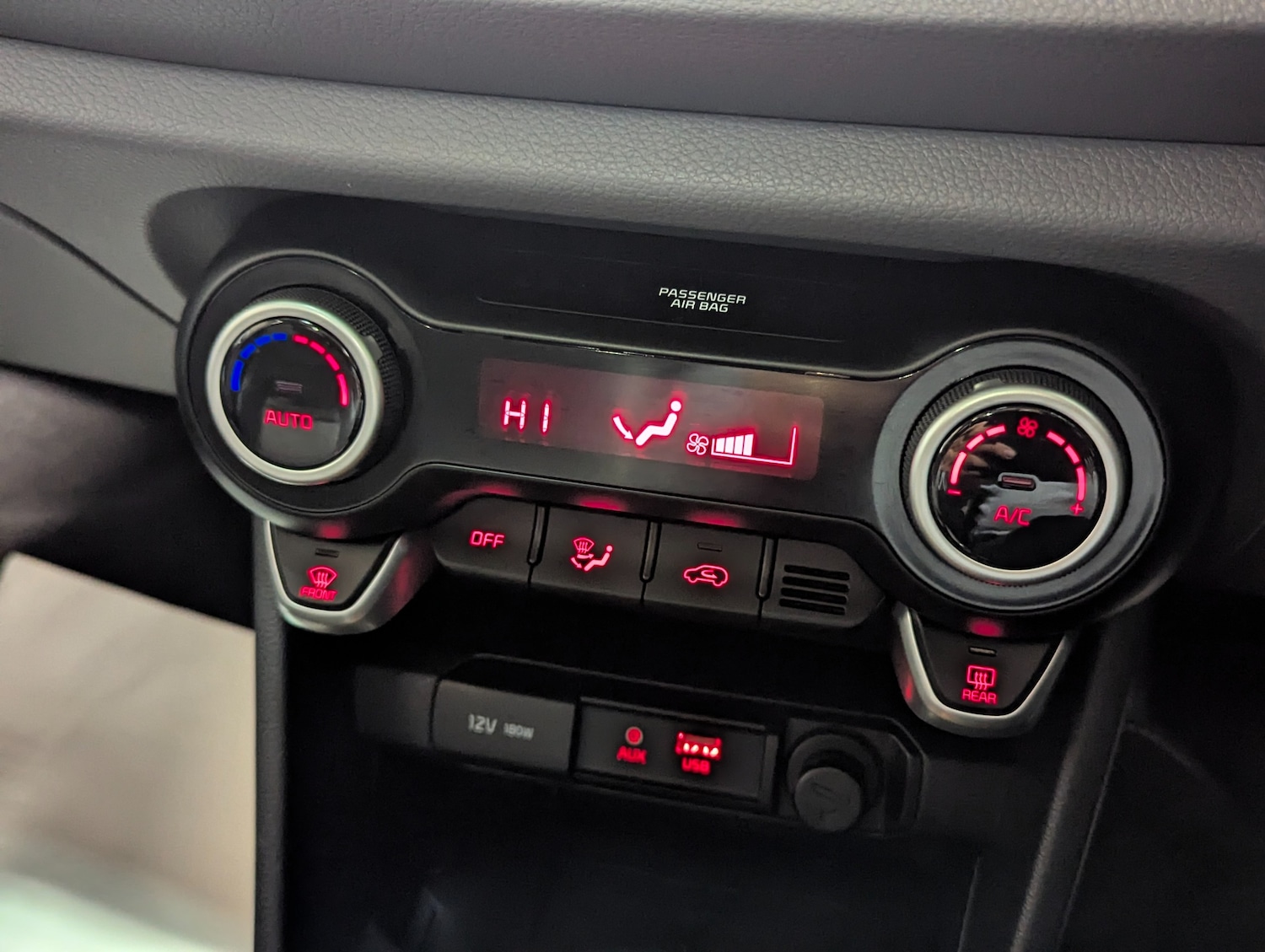 Used Kia Picanto 2019 for sale - 76762523: Photo 29