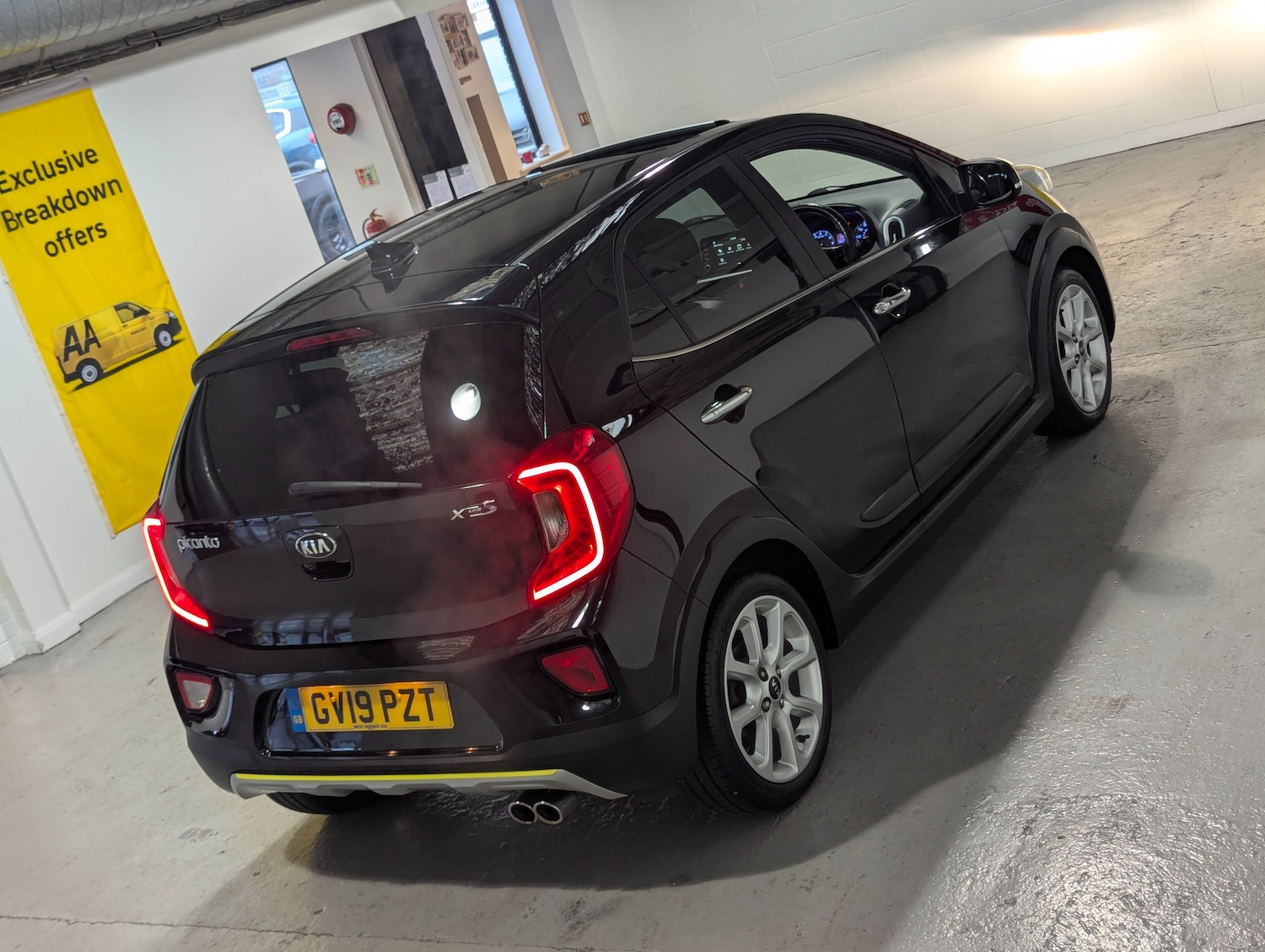 Used Kia Picanto 2019 for sale - 76762523: Photo 34