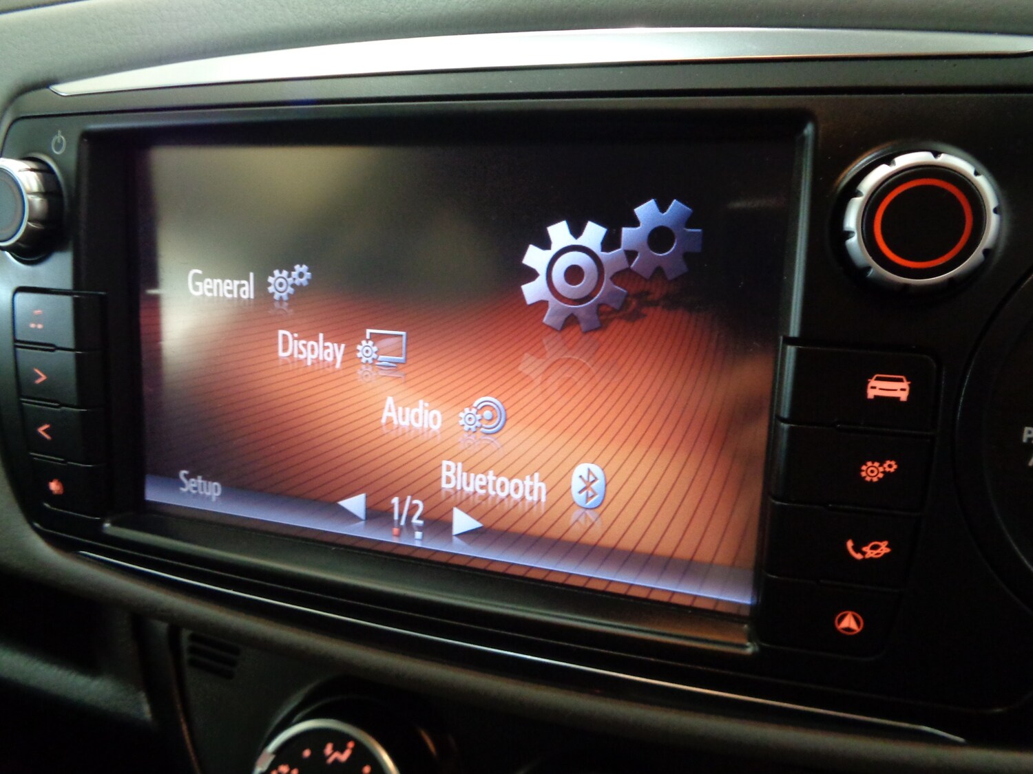 Used Toyota Yaris 2016 for sale - 77462951: Photo 19