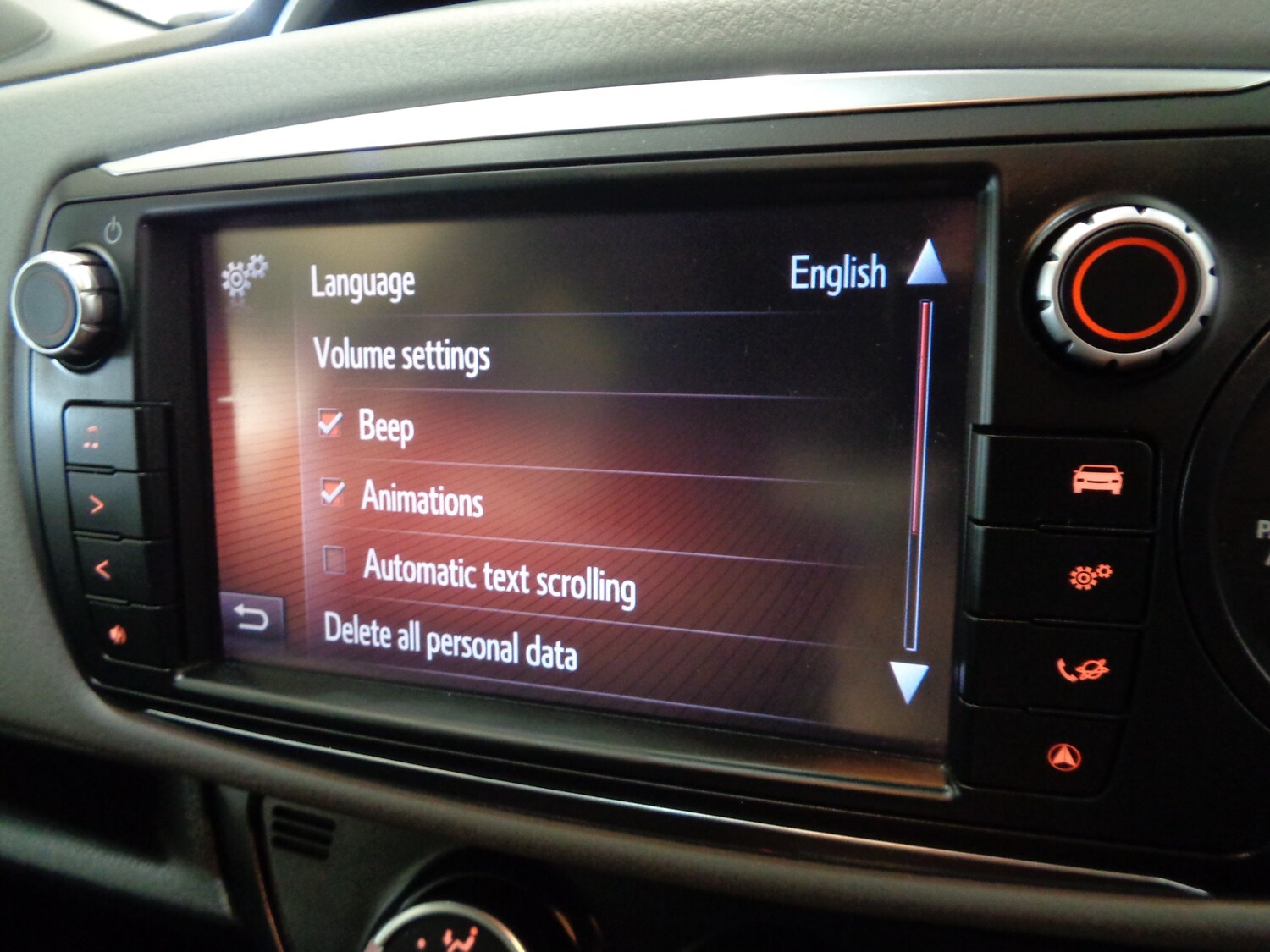 Used Toyota Yaris 2016 for sale - 77462951: Photo 24