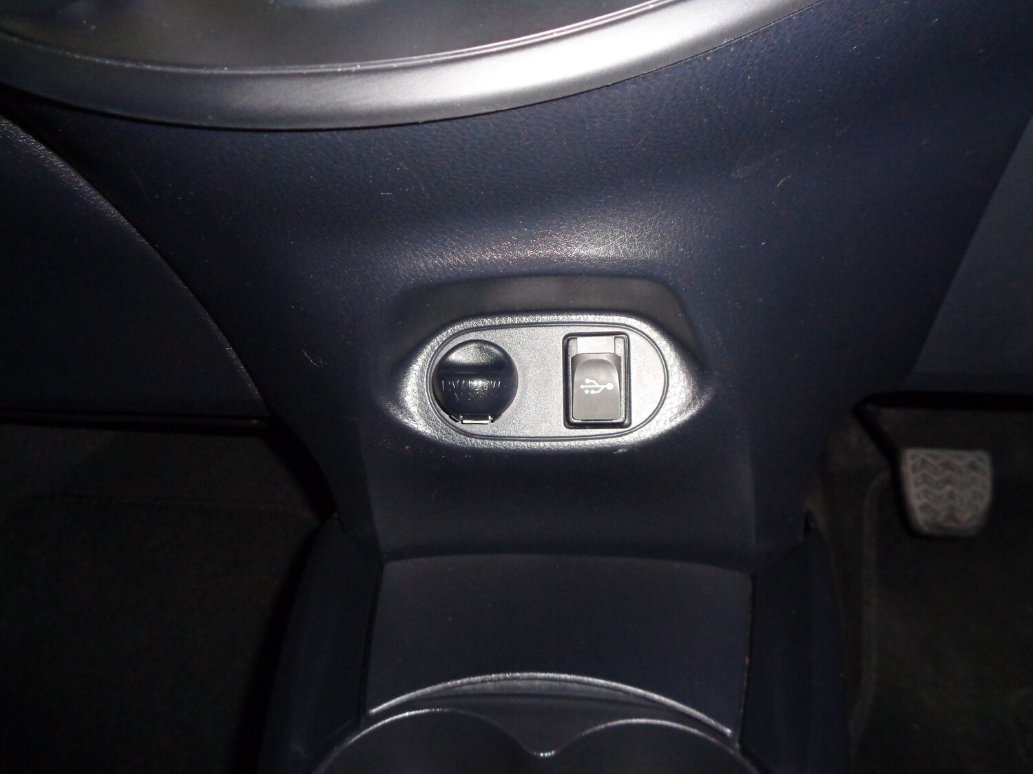 Used Toyota Yaris 2016 for sale - 77462951: Photo 26