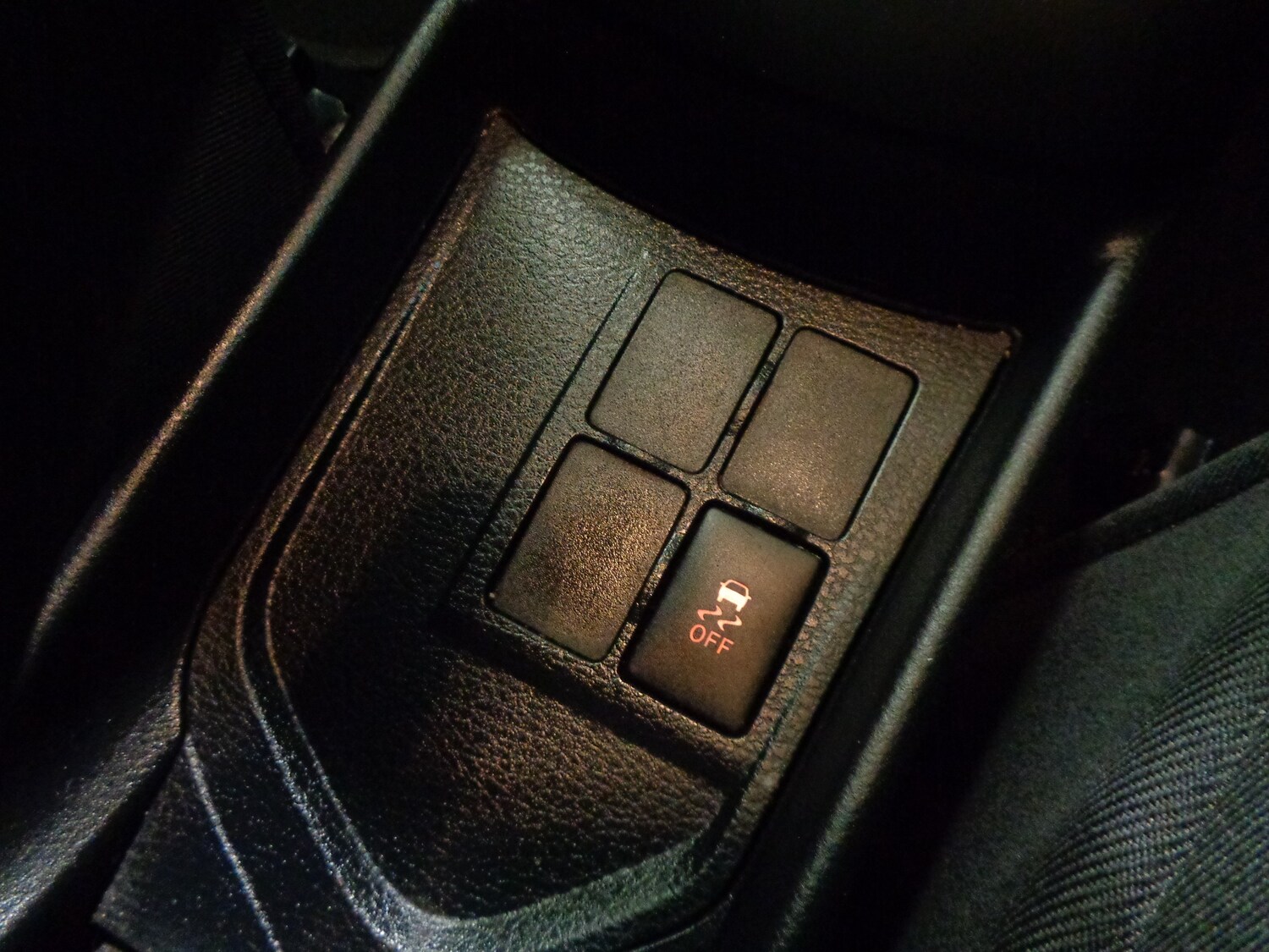 Used Toyota Yaris 2016 for sale - 77462951: Photo 28