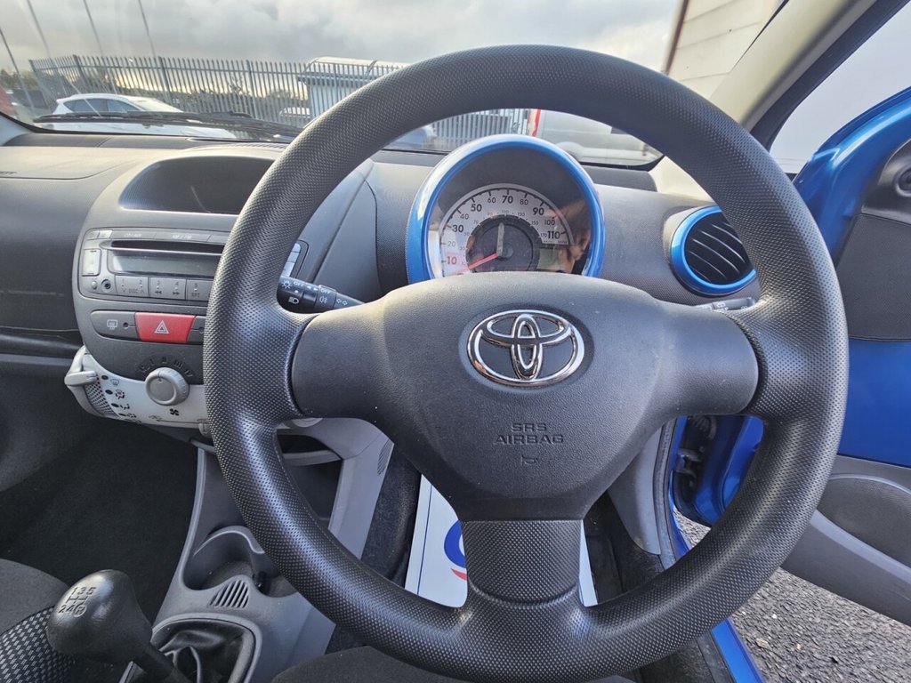 Used Toyota AYGO 2010 for sale - 77394526: Photo 18