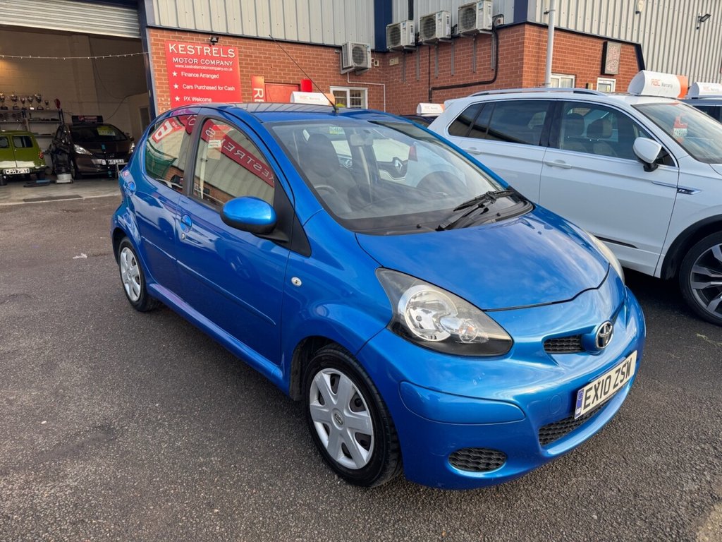 Used Toyota AYGO 2010 for sale - 77394526: Photo 2