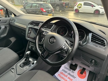 Used Volkswagen Tiguan Allspace 2020 for sale - 76429835: Photo