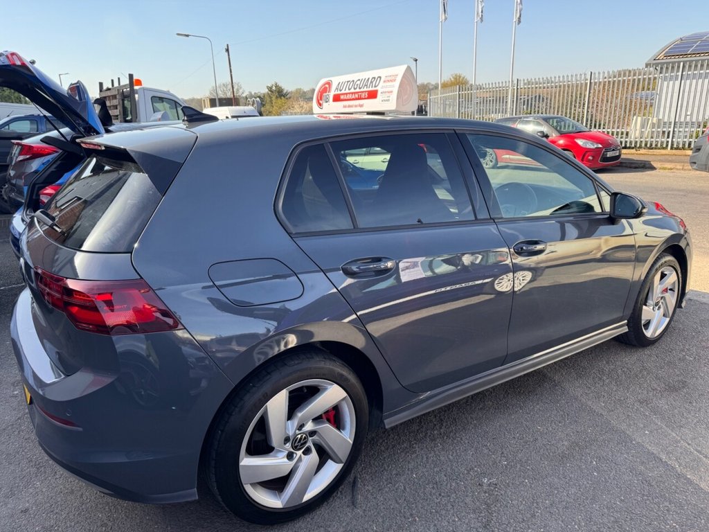 Used Volkswagen Golf 2020 for sale - 78167641: Photo 6