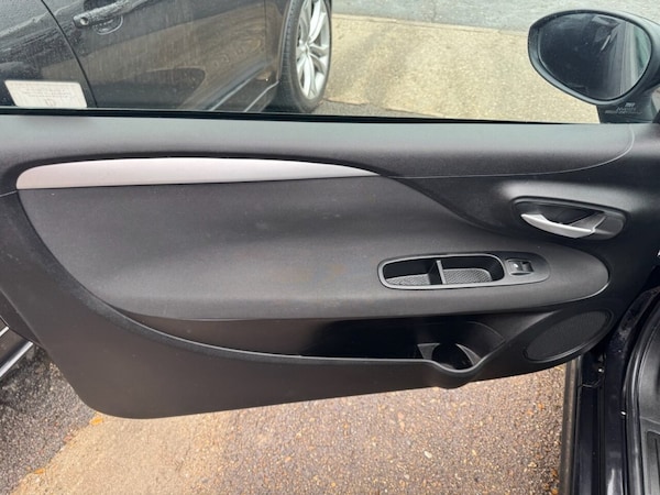 Used Fiat Punto 2012 for sale - 76190437: Photo 23