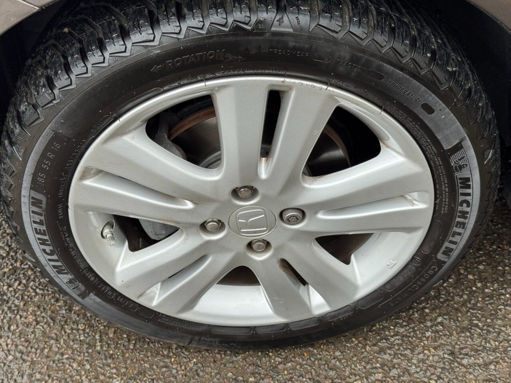 Used Honda Jazz 2015 for sale - 77302355: Photo 16