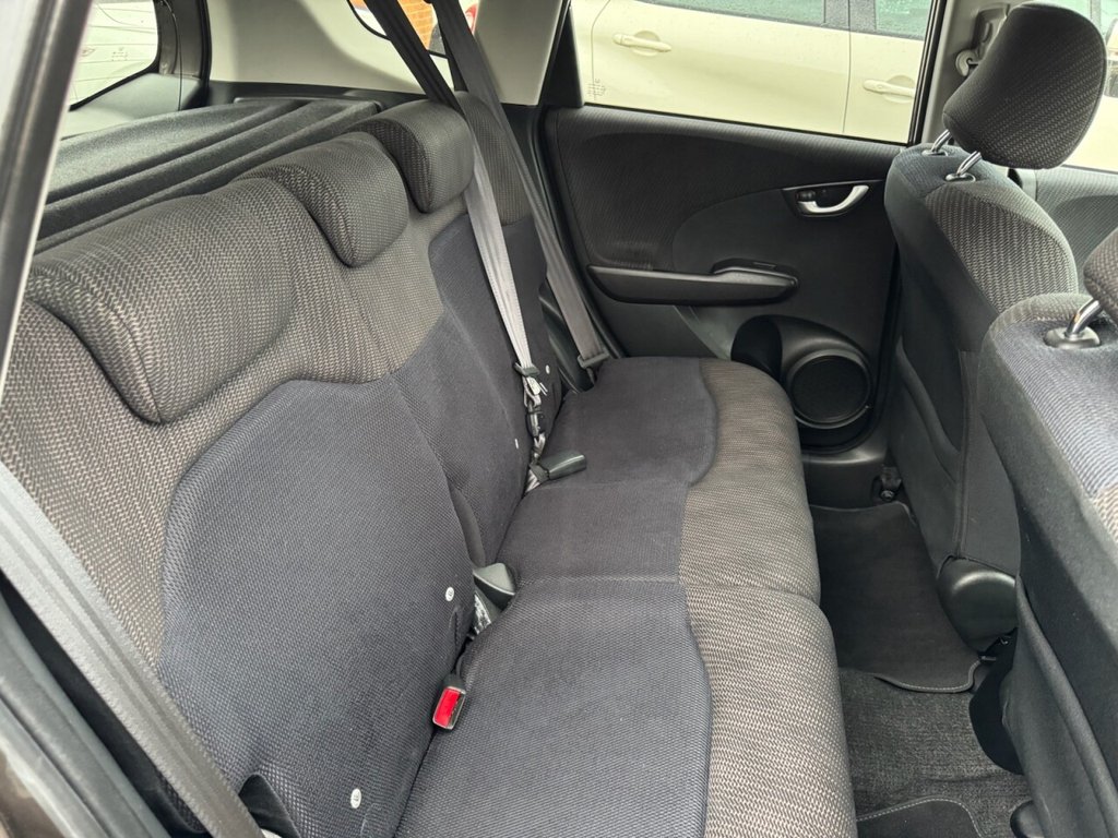 Used Honda Jazz 2015 for sale - 77302355: Photo 29