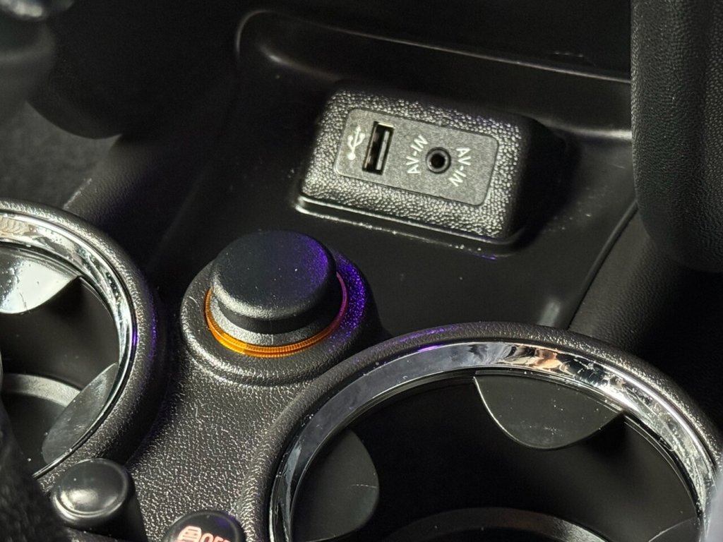 Used MINI Convertible 2015 for sale - 76470466: Photo 32