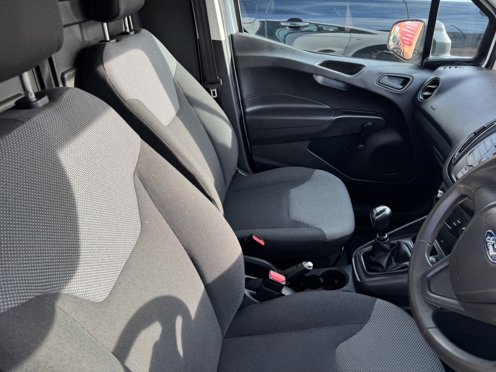 Used Ford Transit Courier 2018 for sale - 76942886: Photo 10