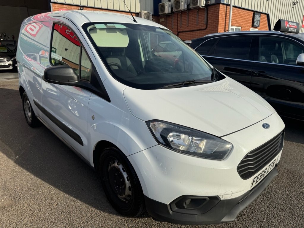 Used Ford Transit Courier 2018 for sale - 76942886: Photo 2