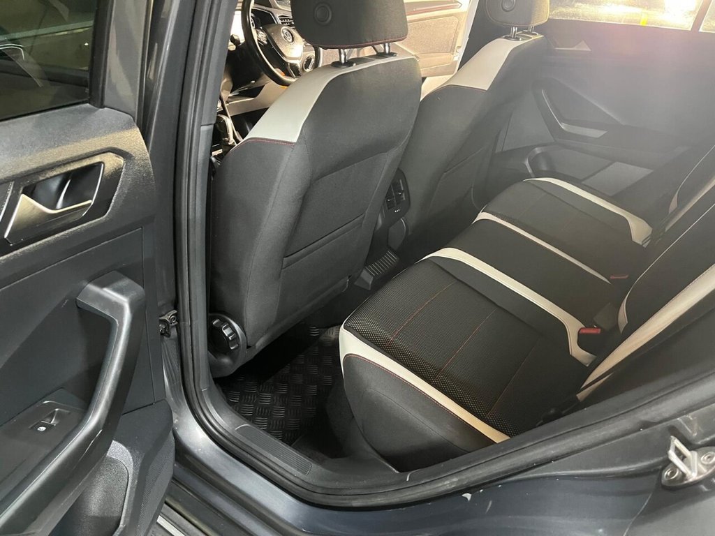 Used Volkswagen T-Roc 2018 for sale - 77157803: Photo 20