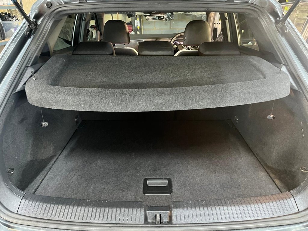 Used Volkswagen T-Roc 2018 for sale - 77157803: Photo 21