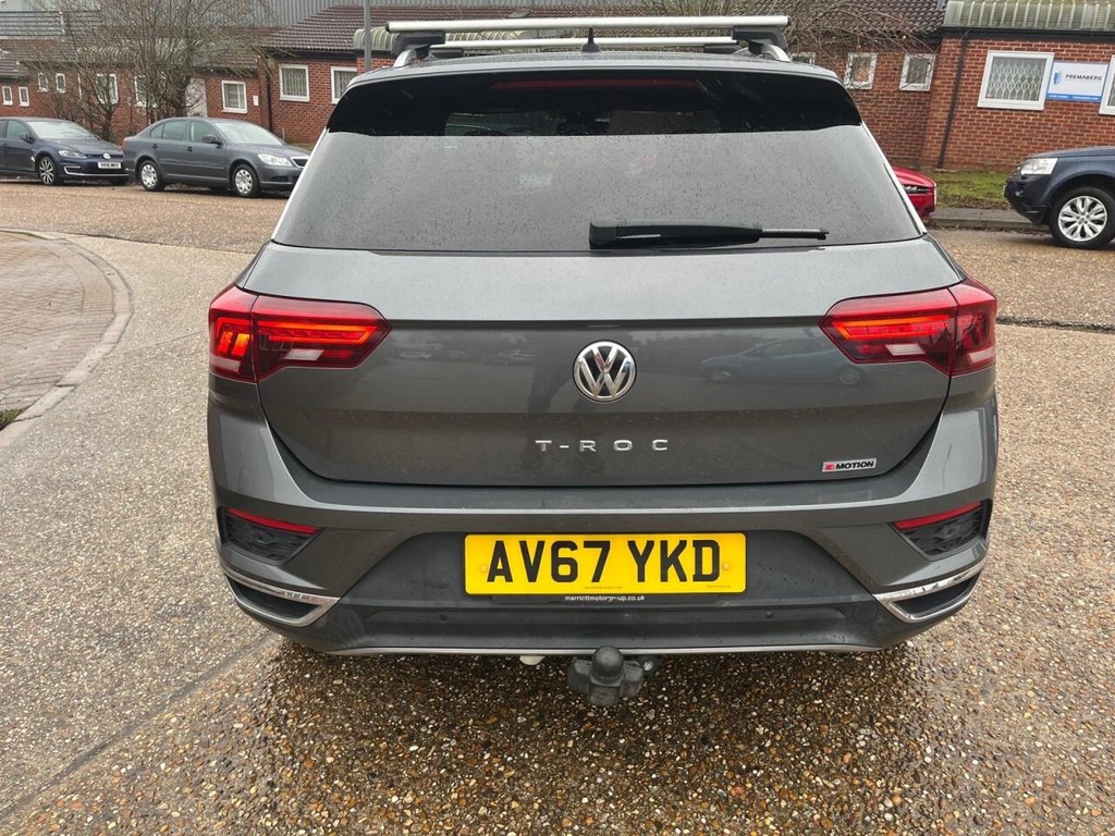 Used Volkswagen T-Roc 2018 for sale - 77157803: Photo 6