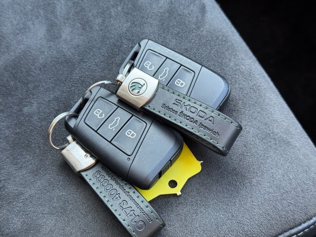 Used Skoda Karoq 2023 for sale - 77010091: Photo 41