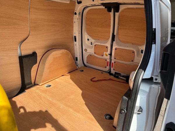 Used Ford Transit Connect 2016 for sale - 76190426: Photo 15