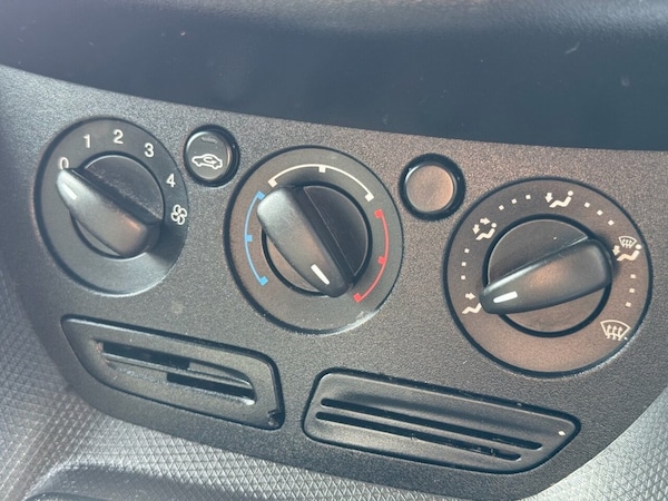 Used Ford Transit Connect 2016 for sale - 76190426: Photo 23