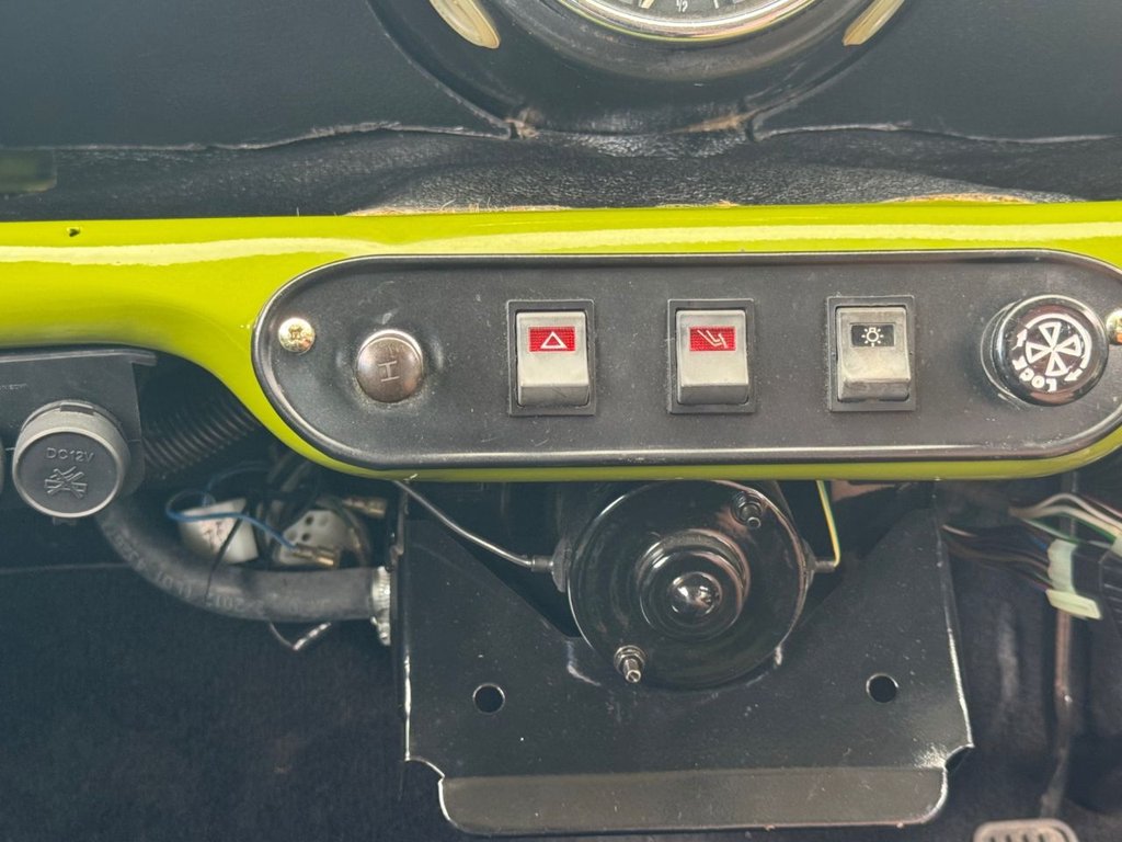 Vehicle 33