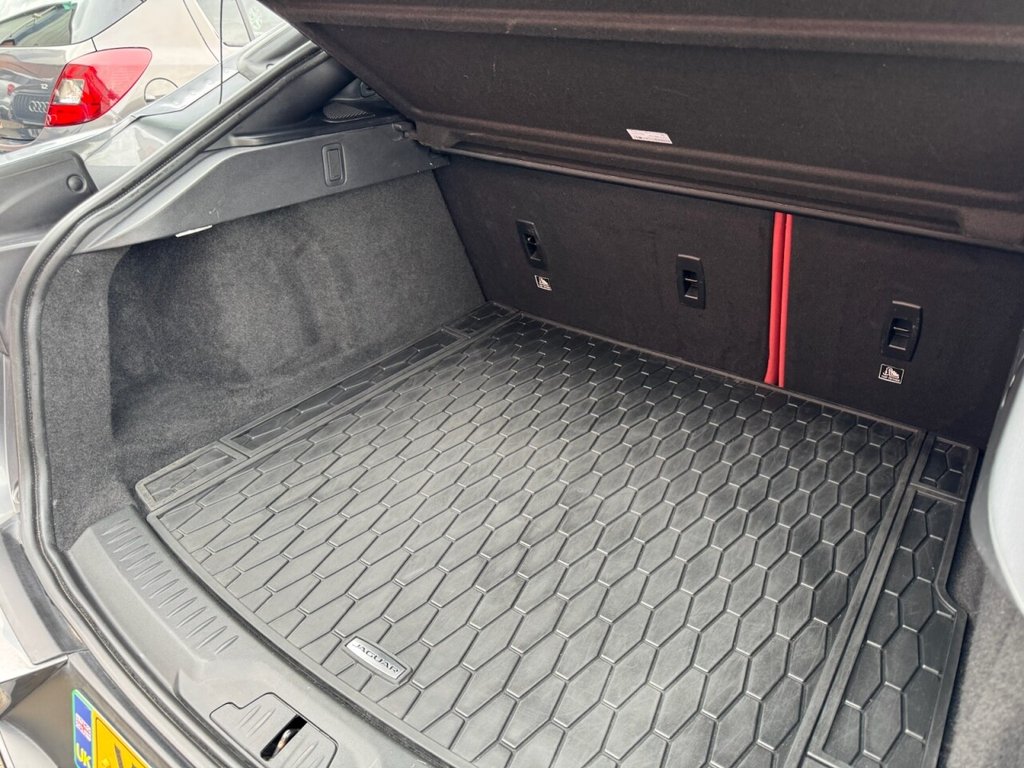 Used Jaguar I-Pace 2019 for sale - 76751344: Photo 32