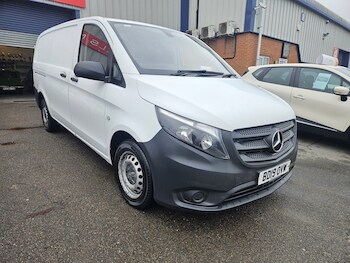 Used Mercedes-Benz Vito 2019 for sale - 77621203: Photo