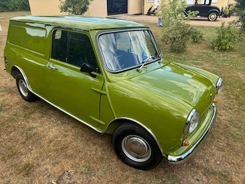 1978 (H7) - Classic Mini Van 1978