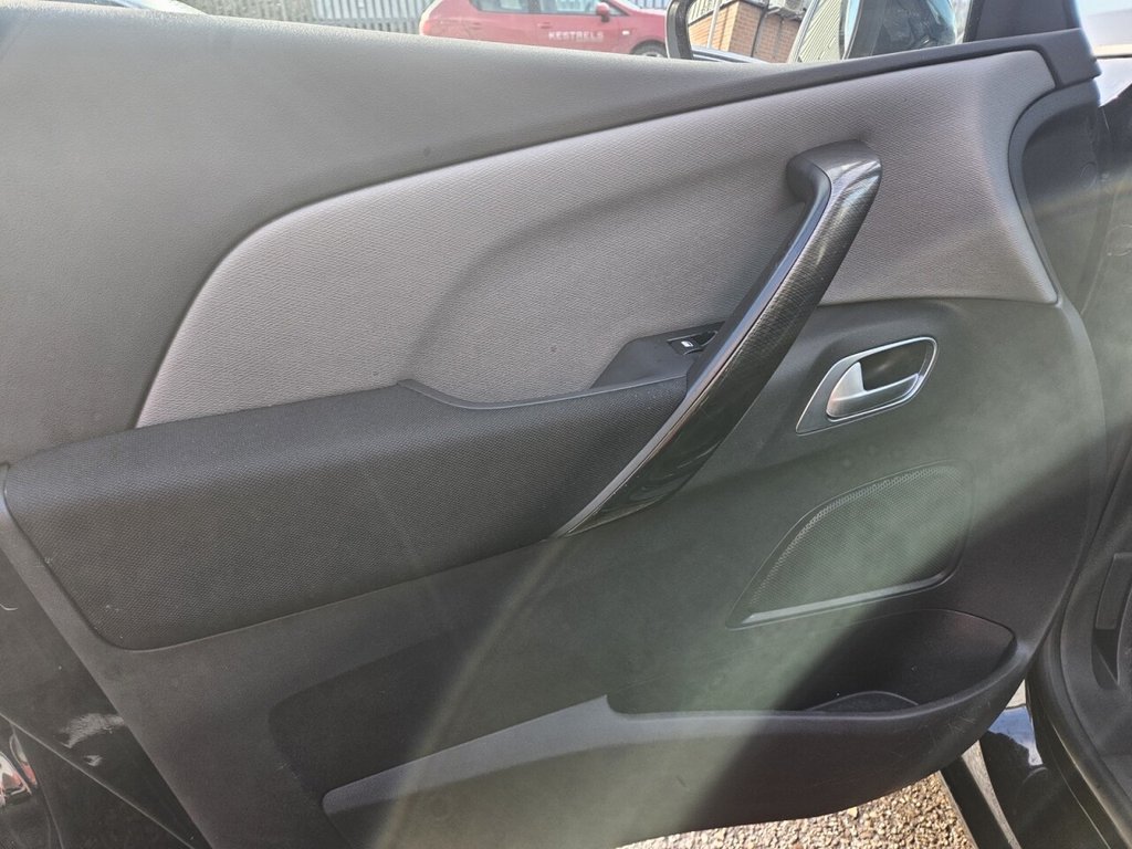 Used Citroen C4 Picasso 2013 for sale - 77451953: Photo 25