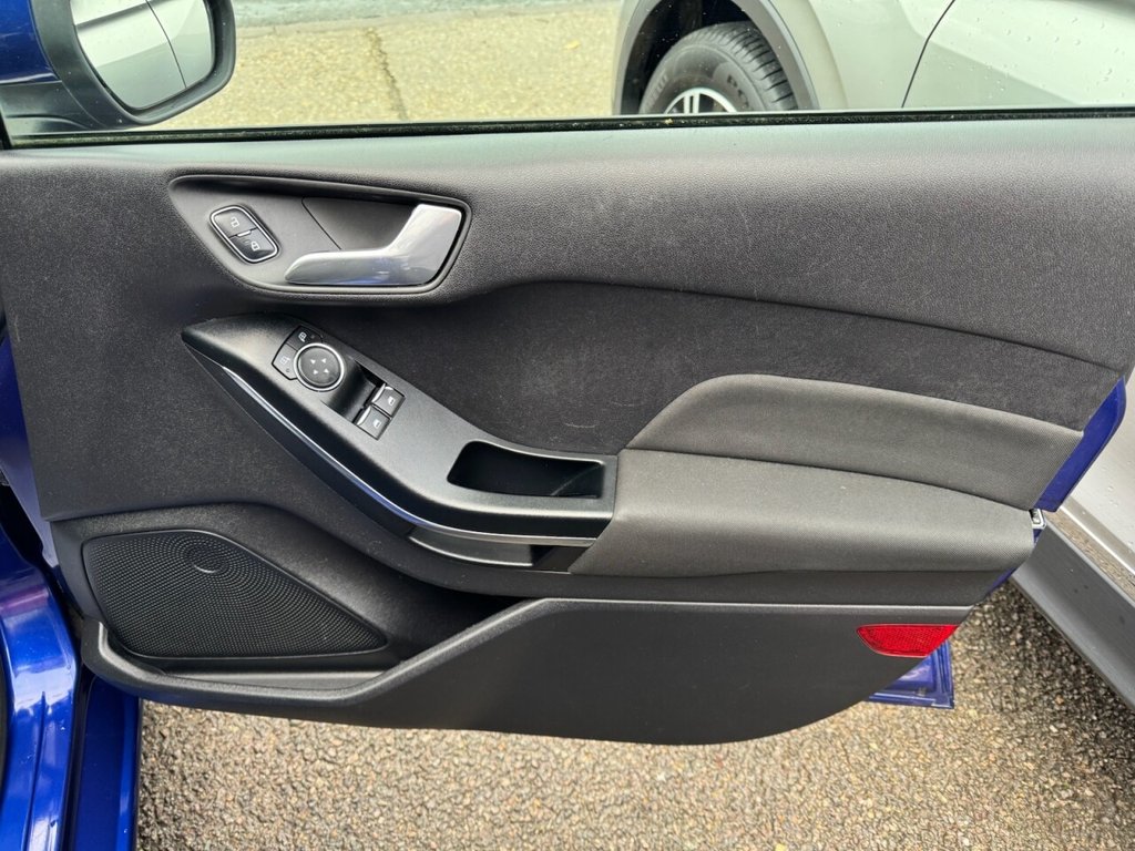 Used Ford Fiesta 2017 for sale - 76848105: Photo 18