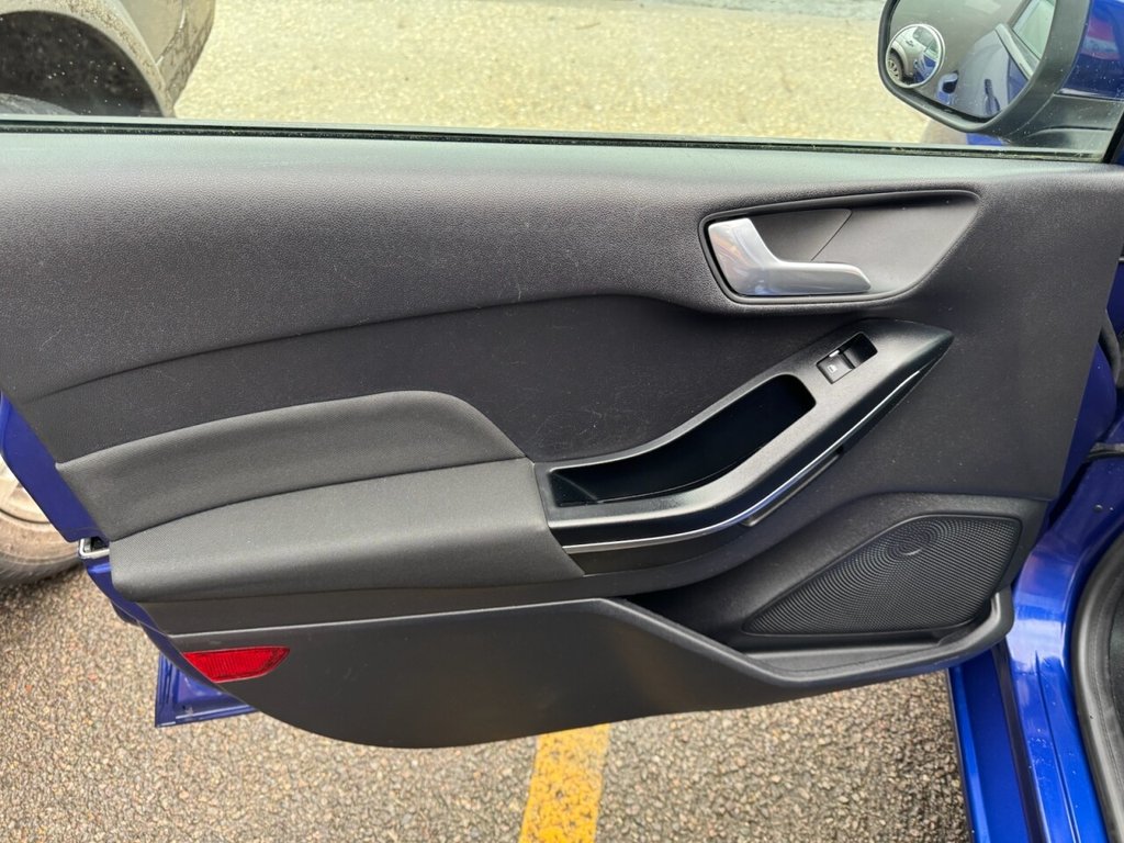 Used Ford Fiesta 2017 for sale - 76848105: Photo 27