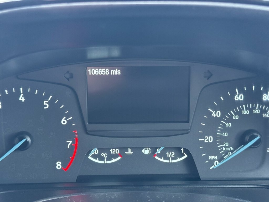 Used Ford Fiesta 2017 for sale - 76848105: Photo 31