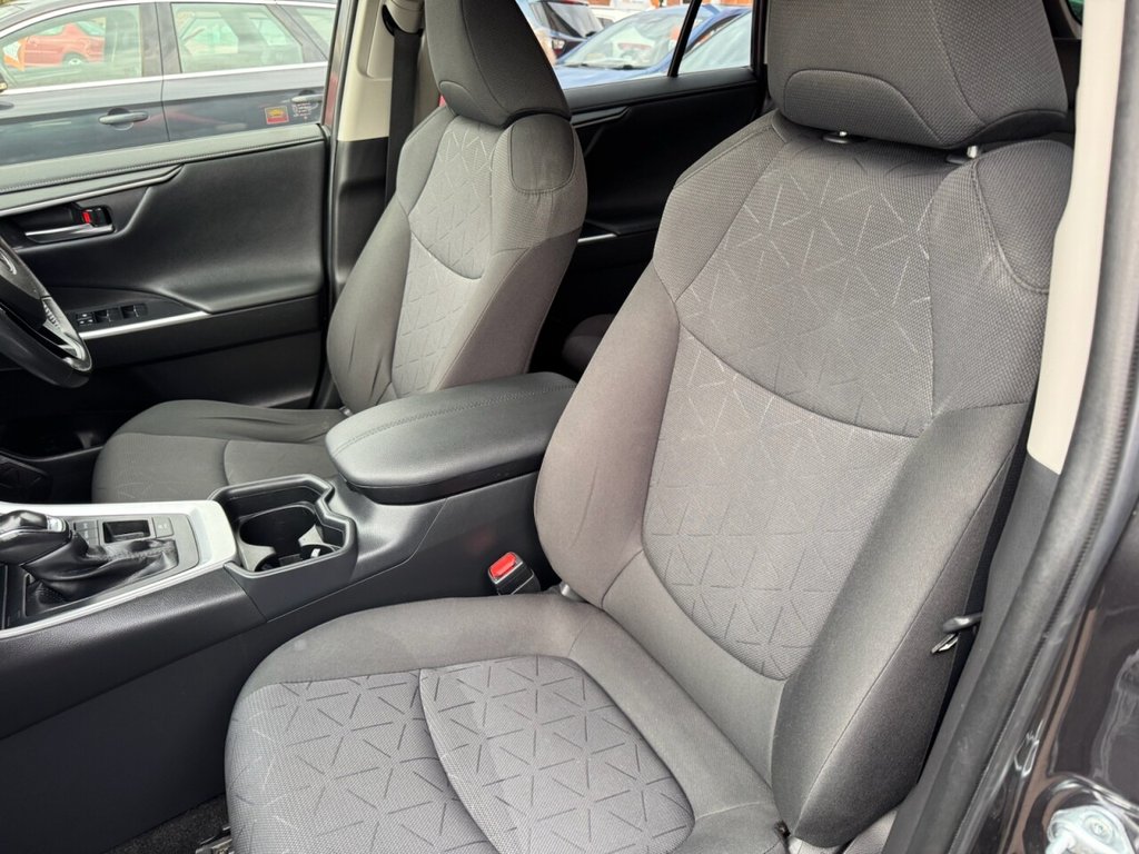 Used Toyota RAV4 2020 for sale - 76496643: Photo 28
