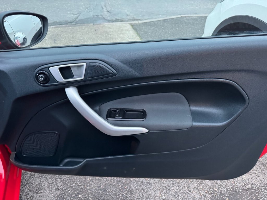 Used Ford Fiesta 2011 for sale - 76868164: Photo 17