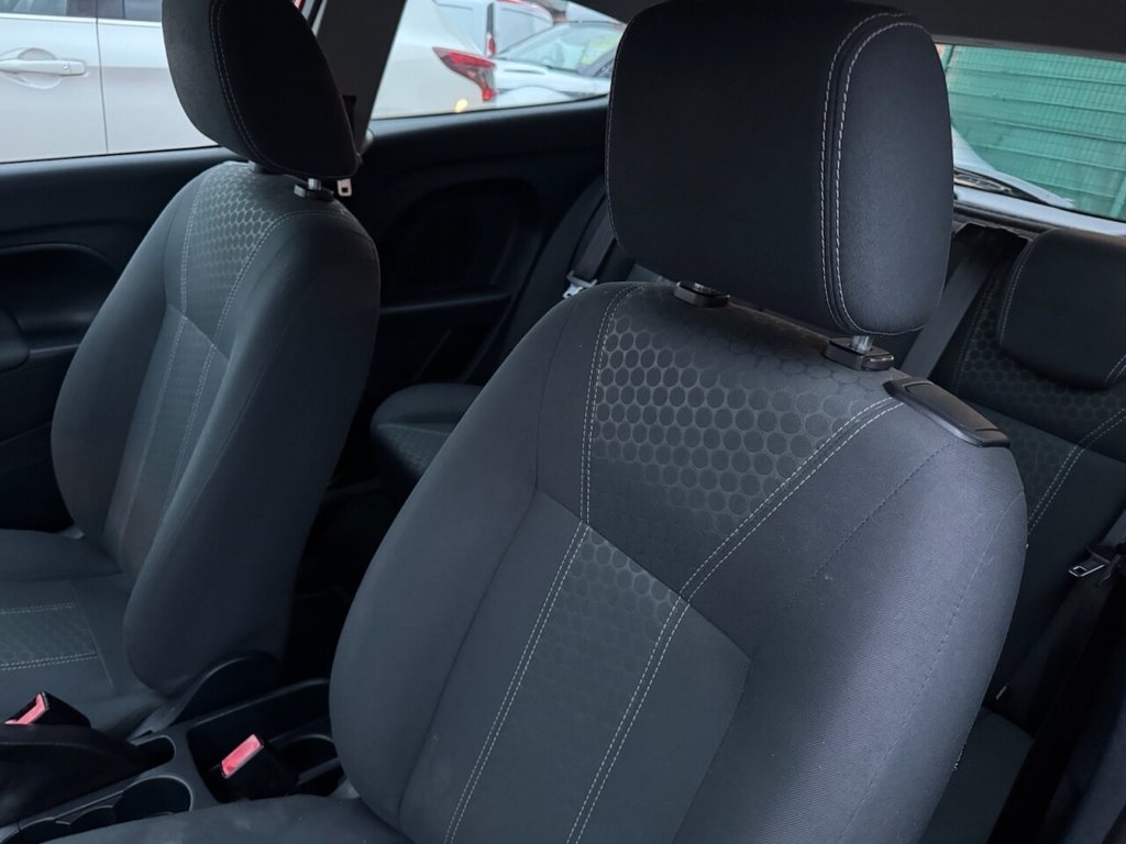Used Ford Fiesta 2011 for sale - 76868164: Photo 21