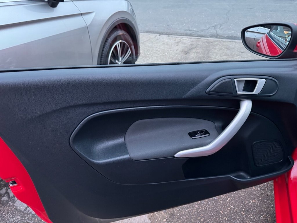 Used Ford Fiesta 2011 for sale - 76868164: Photo 23