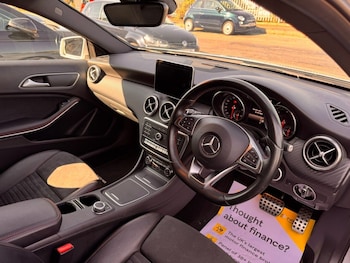 Used Mercedes-Benz A-Class 2015 for sale - 79400411: Photo