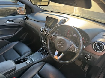 Used Mercedes-Benz B Class 2018 for sale - 76445793: Photo