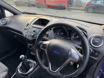 Used Ford Fiesta 2014 for sale - 77014328: Photo