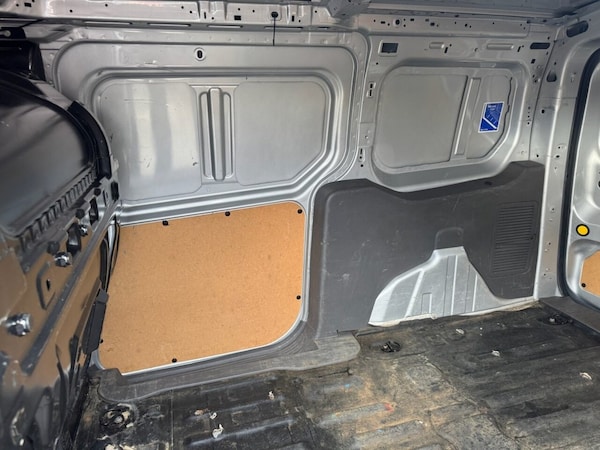 Used Ford Transit Connect 2018 for sale - 76190433: Photo 16