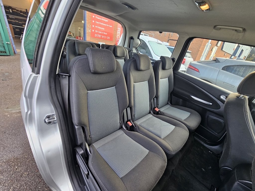 Used Ford Galaxy 2013 for sale - 76841579: Photo 17