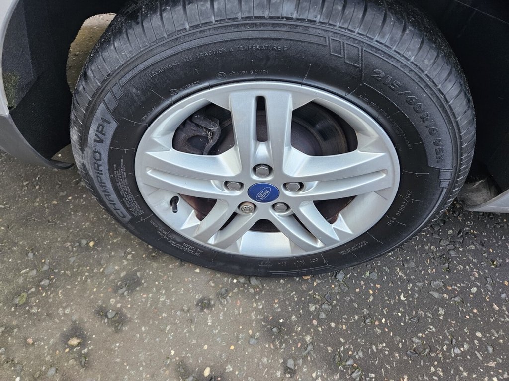 Used Ford Galaxy 2013 for sale - 76841579: Photo 28