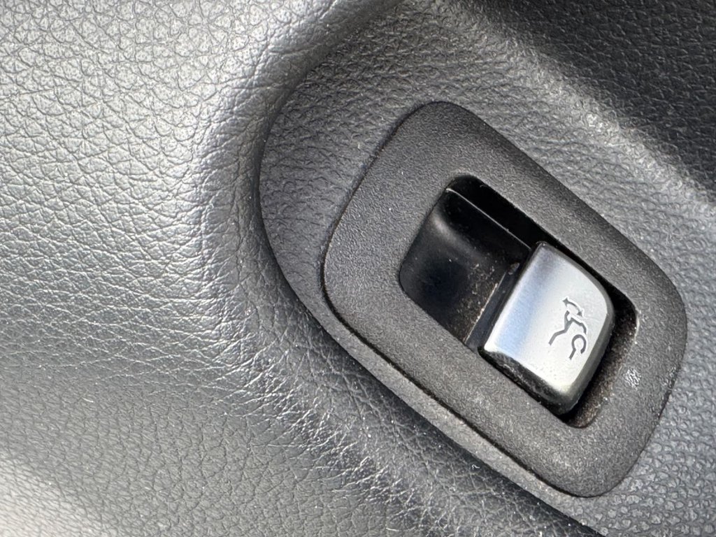 Used Mercedes-Benz C Class 2017 for sale - 76582846: Photo 29